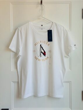 Tommy Hilfiger White Graphic Flag Logo Short Sleeve Tee